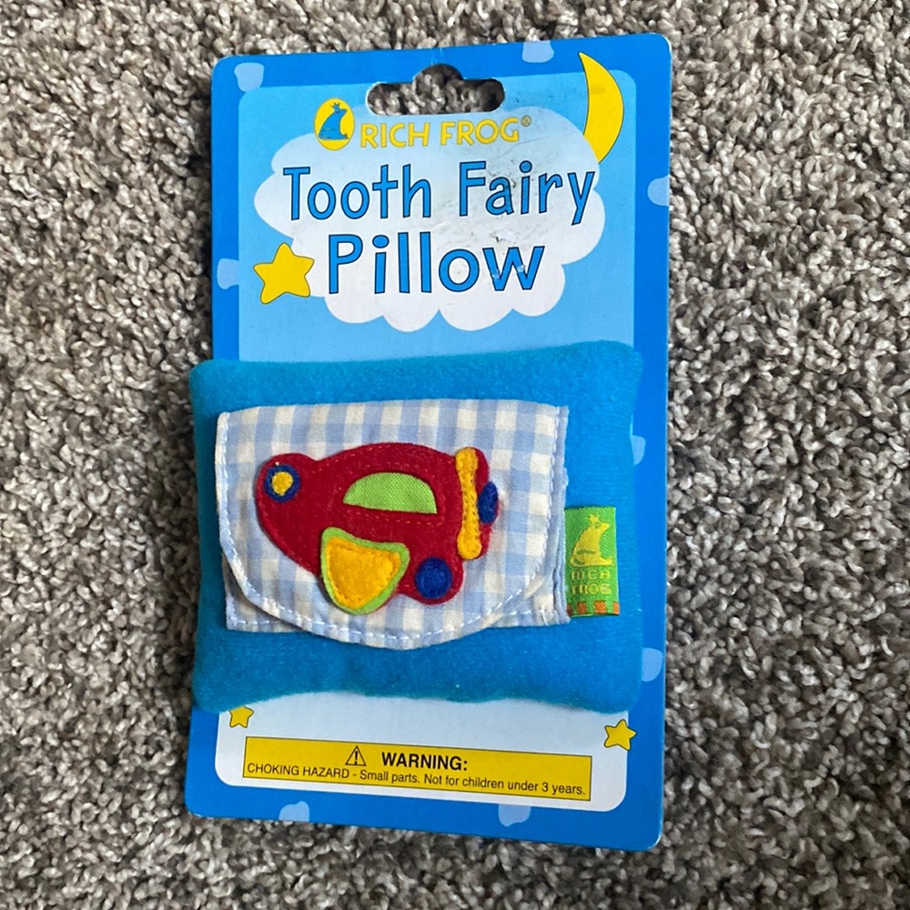 RICH FROG TOOTH FAIRY PILLOW